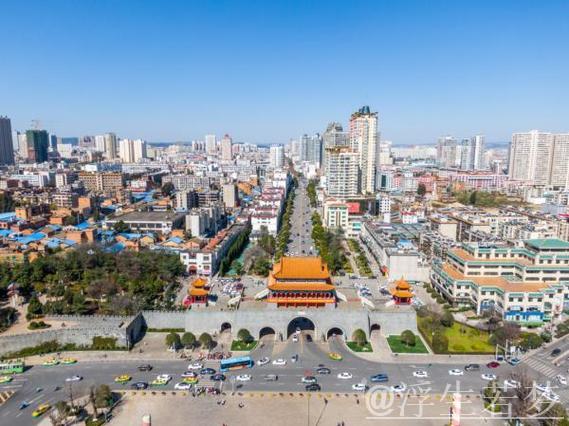 习近平主持“十五五”时期经济社会发展部分省区市座谈会 习近平主持“十五五”时期经济社会发展部分省区市座谈会